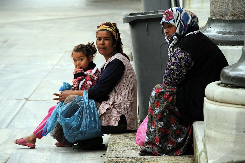 Obyvatelé okolí mešit v Edirne