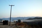 Ranní mlha průsmyku v Epiru