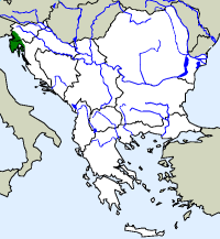 rozšíření štíhlovky žlutozelené Hierophis viridiflavus  na Balkáně (zeleně)